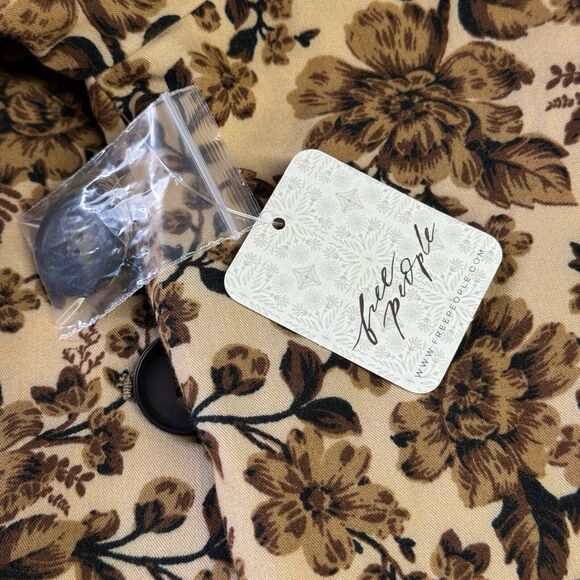 Free People Women’s Medium Cali Blazer Floral Print Boxy Brown Jacket NWT $168 - Picture 9 of 13